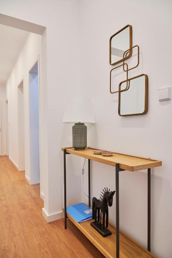 Belem Light Filled Apt With Patio, By Timecooler Lisboa Exteriör bild