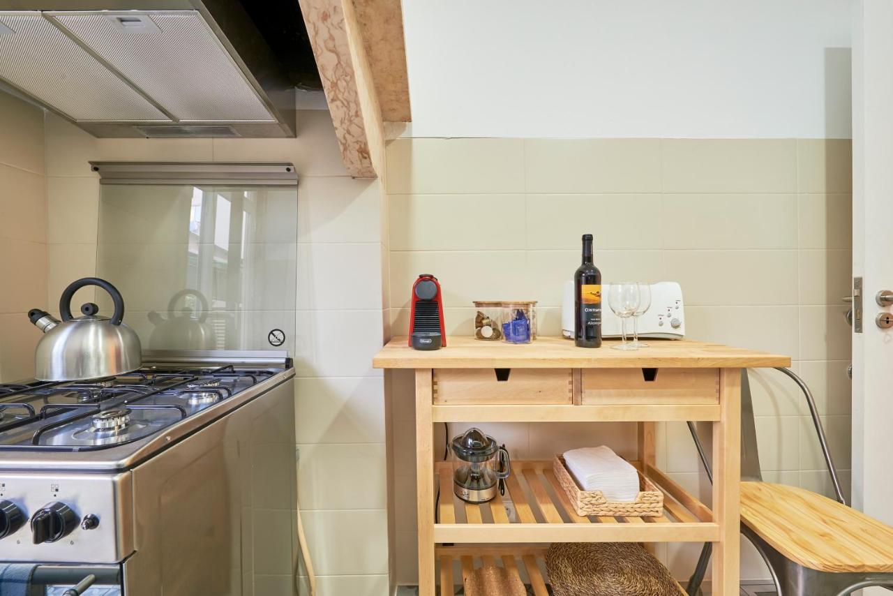 Belem Light Filled Apt With Patio, By Timecooler Lisboa Exteriör bild